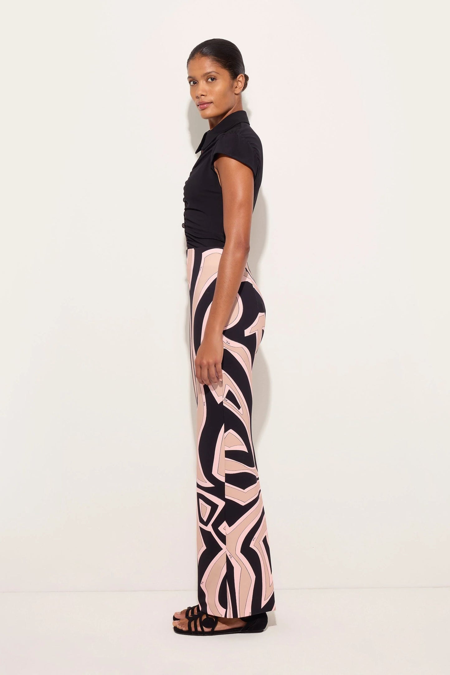 NIOMI SET