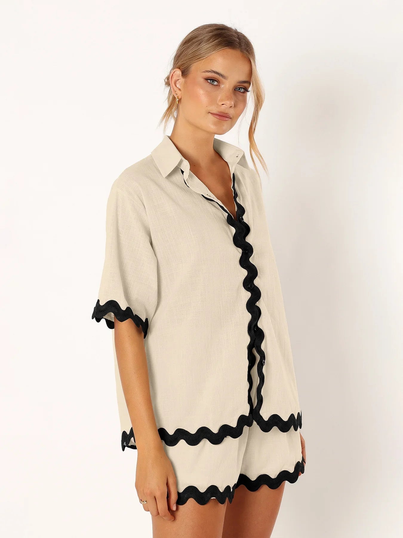 SCALLOPED ATLANTA IVORY SET