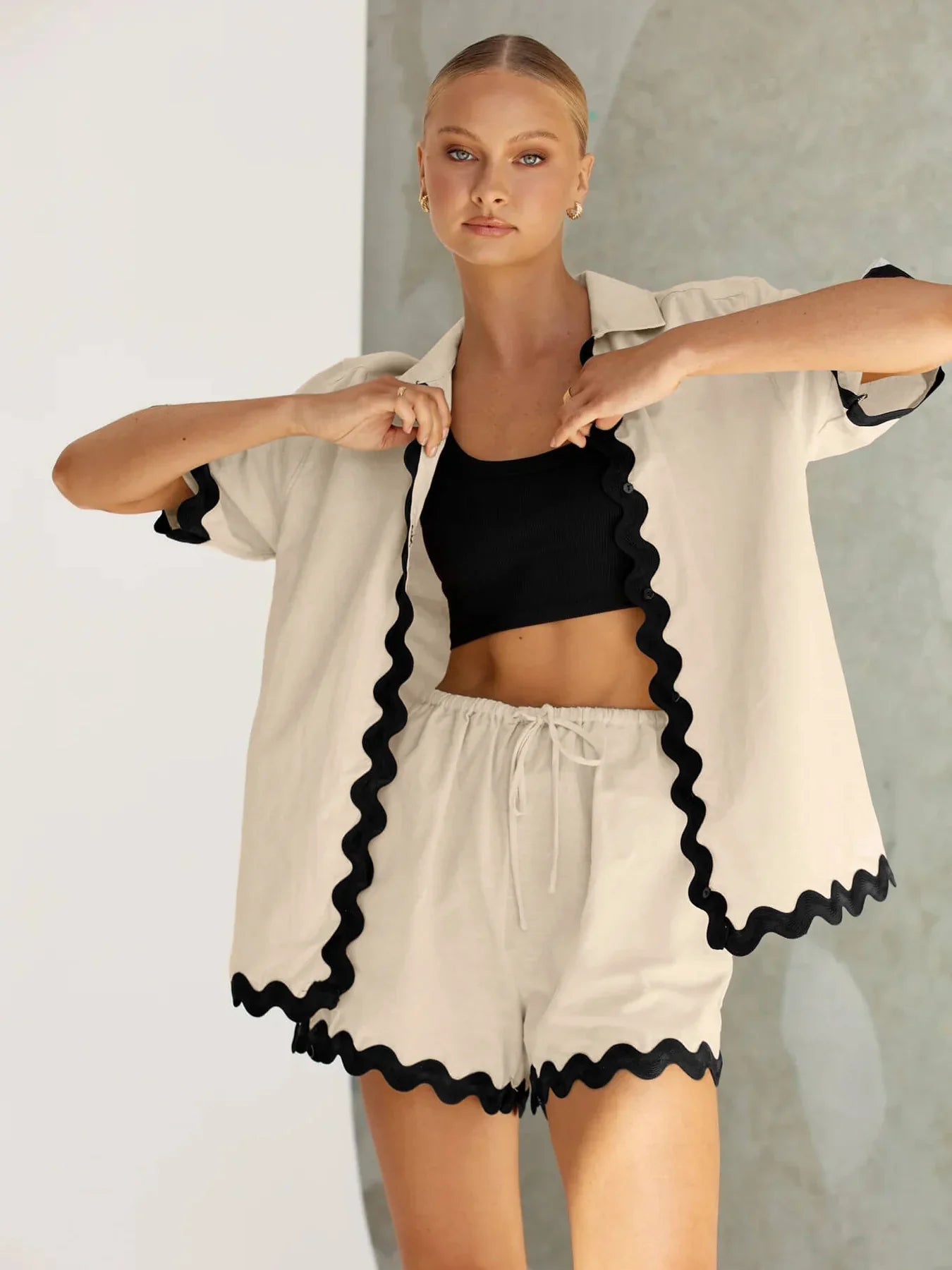 SCALLOPED ATLANTA IVORY SET